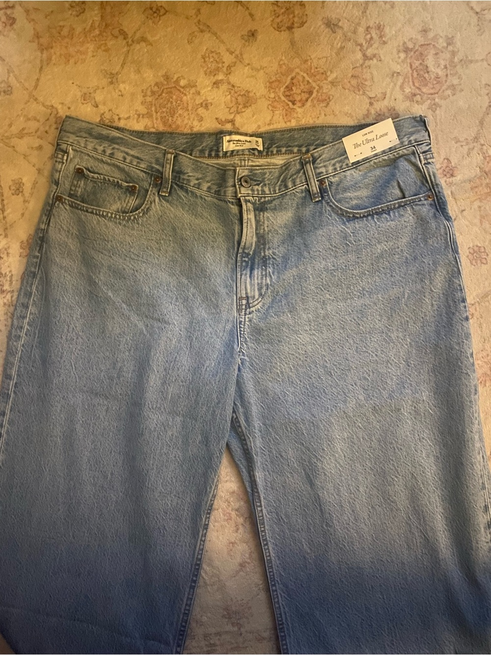 Abercrombie & Fitch Light Wash Wide Leg Jeans